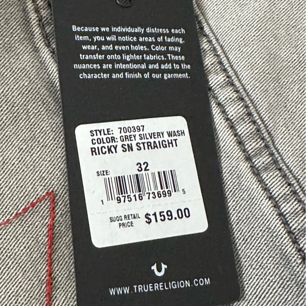 NEW True Religion The Ricky Relaxed Straight Jean Grey Silvery‎ Wash Size 32